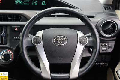 2012 Toyota Aqua - Thumbnail