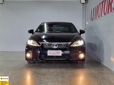 2013 Lexus CT 200h - Thumbnail