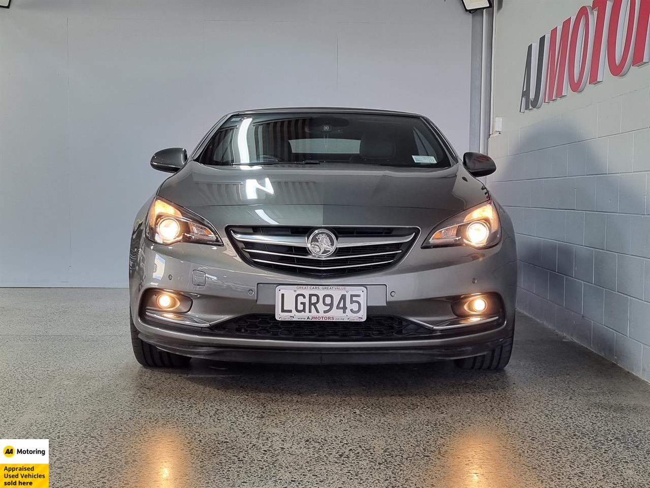 2018 Holden Cascada