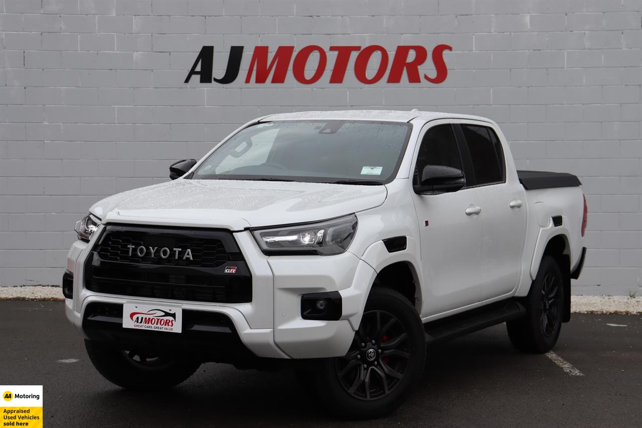 2024 Toyota Hilux