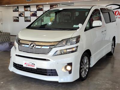 2013 Toyota Vellfire - Thumbnail