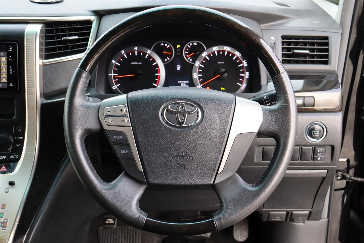 2011 Toyota Vellfire