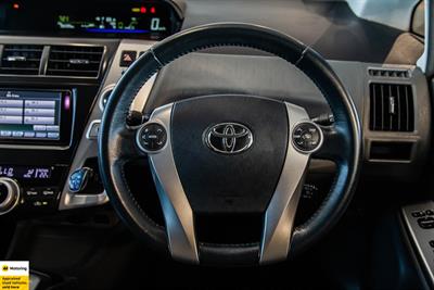 2012 Toyota Prius - Thumbnail