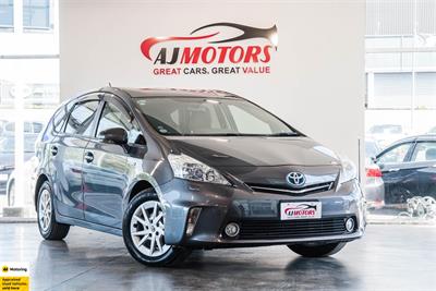 2012 Toyota Prius - Thumbnail