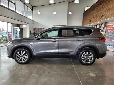 2019 Hyundai Santa Fe - Thumbnail