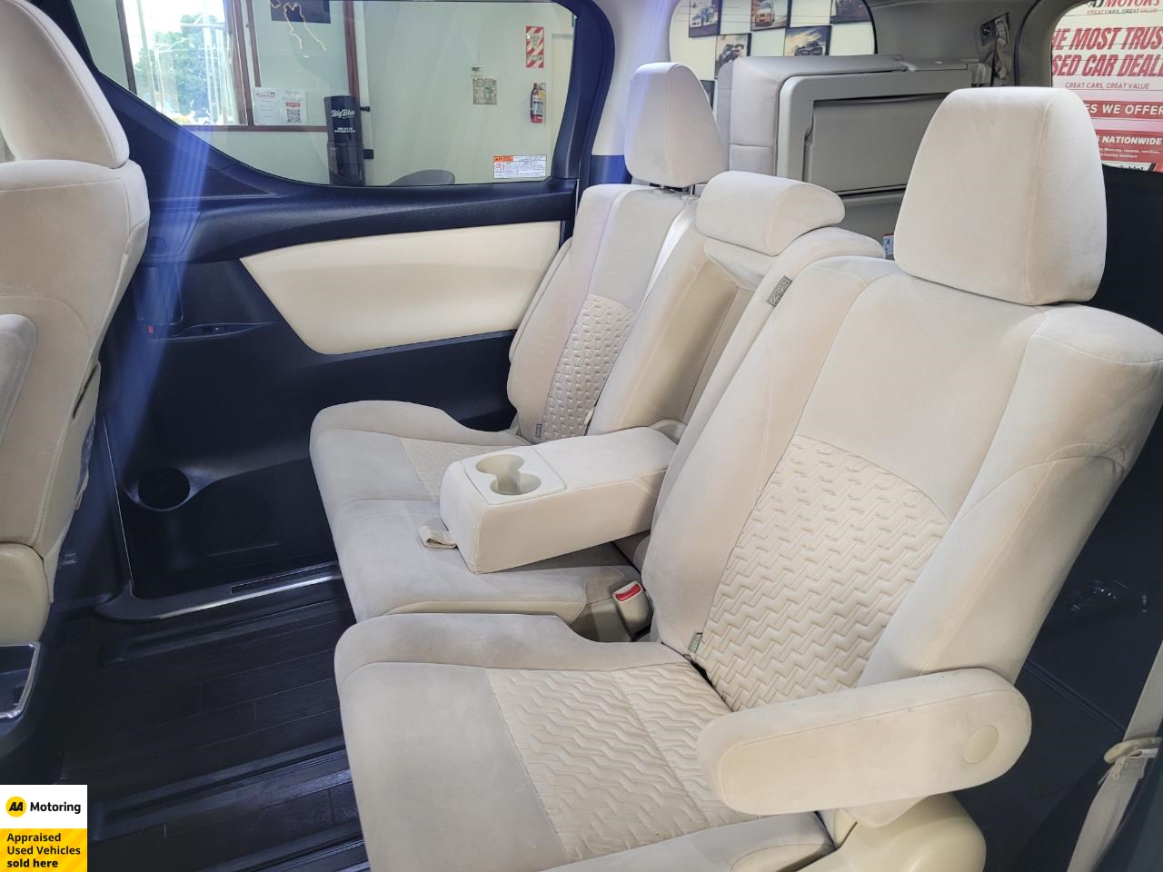 2016 Toyota Alphard