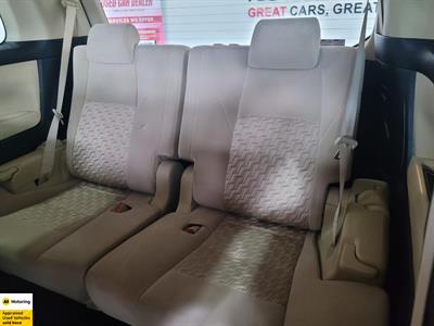 2016 Toyota Alphard - Thumbnail