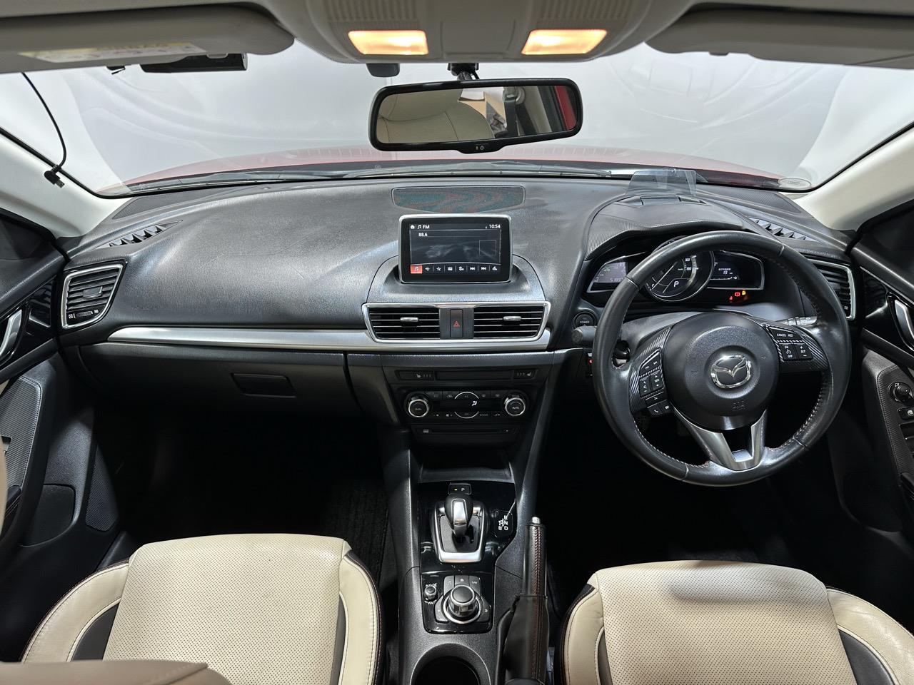 2013 Mazda Axela