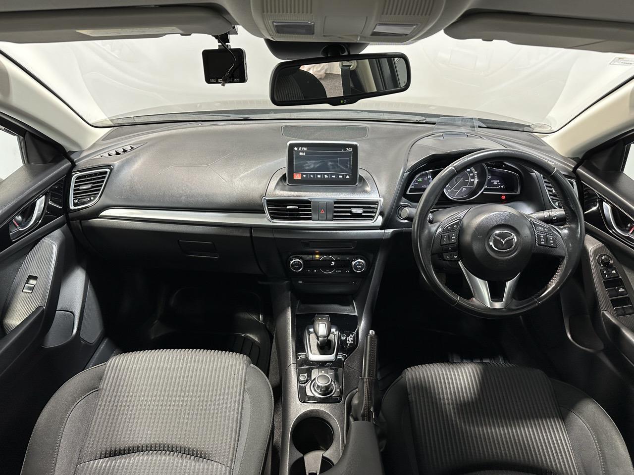 2015 Mazda Axela