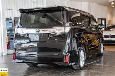 2015 Toyota Vellfire - Thumbnail