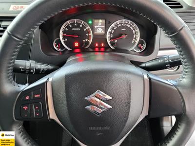 2015 Suzuki Swift - Thumbnail