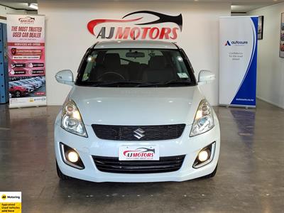 2015 Suzuki Swift - Thumbnail