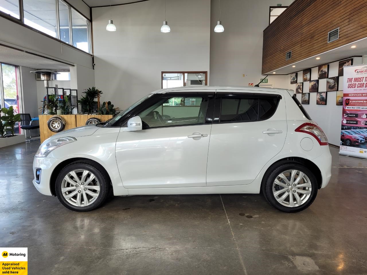 2015 Suzuki Swift