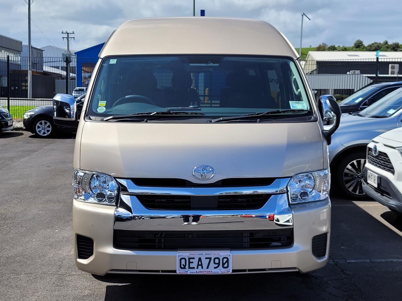 2023 Toyota Hiace