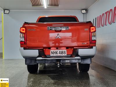 2021 Mitsubishi Triton - Thumbnail